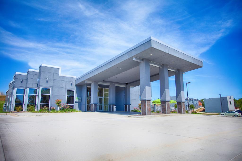 Z Loft Extended Stay Hotel Saint-Robert Exterior foto